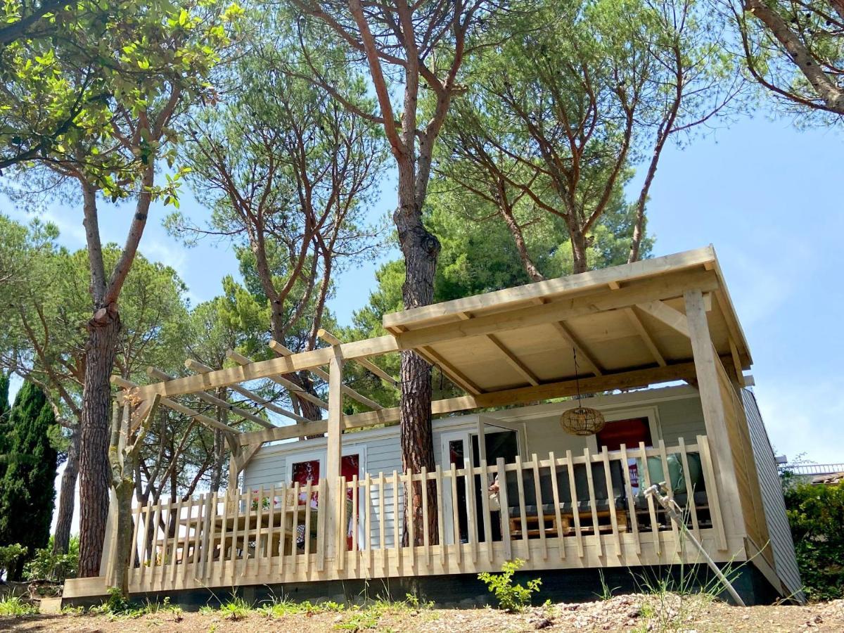 Camping Village Mar Y Sierra San Costanzo Bagian luar foto