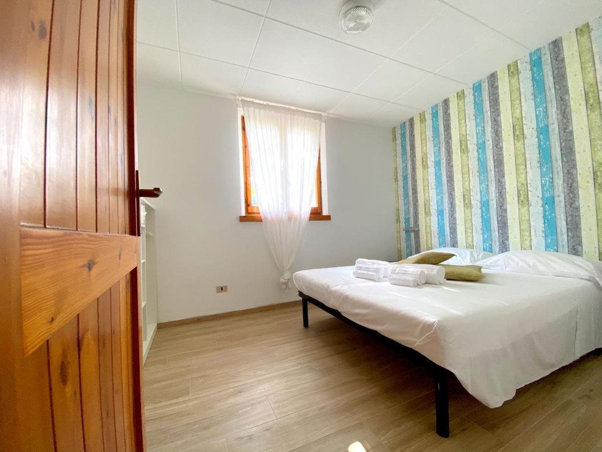 Camping Village Mar Y Sierra San Costanzo Bagian luar foto