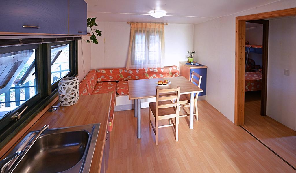Camping Village Mar Y Sierra San Costanzo Bagian luar foto