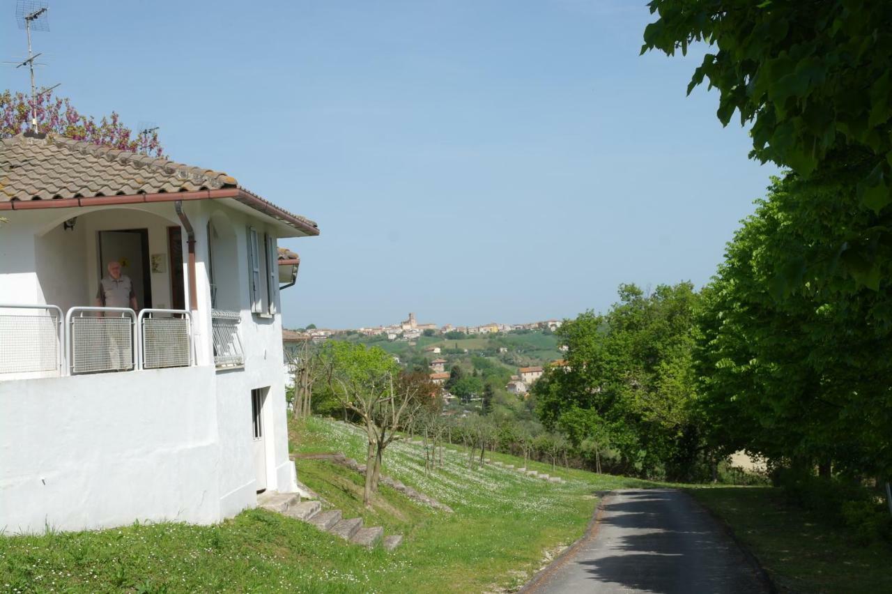 Camping Village Mar Y Sierra San Costanzo Bagian luar foto
